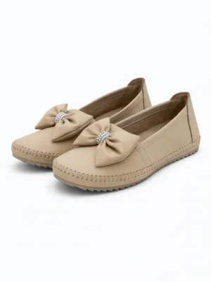 Women Walking Flats