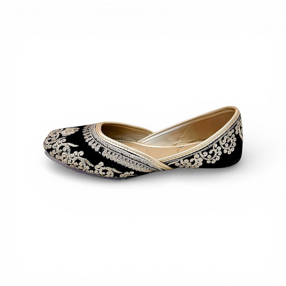 Women’s Black Embroidered Punjabi Jutti with Silver Zari Work - Image 3