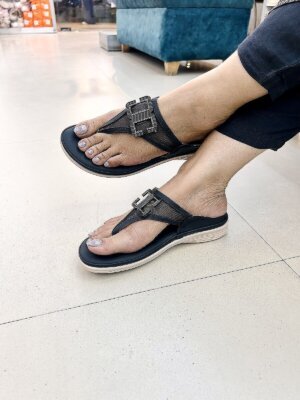 black wedge sandals for women
