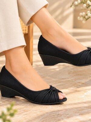 Women Black Peep-Toe Wedge Heels
